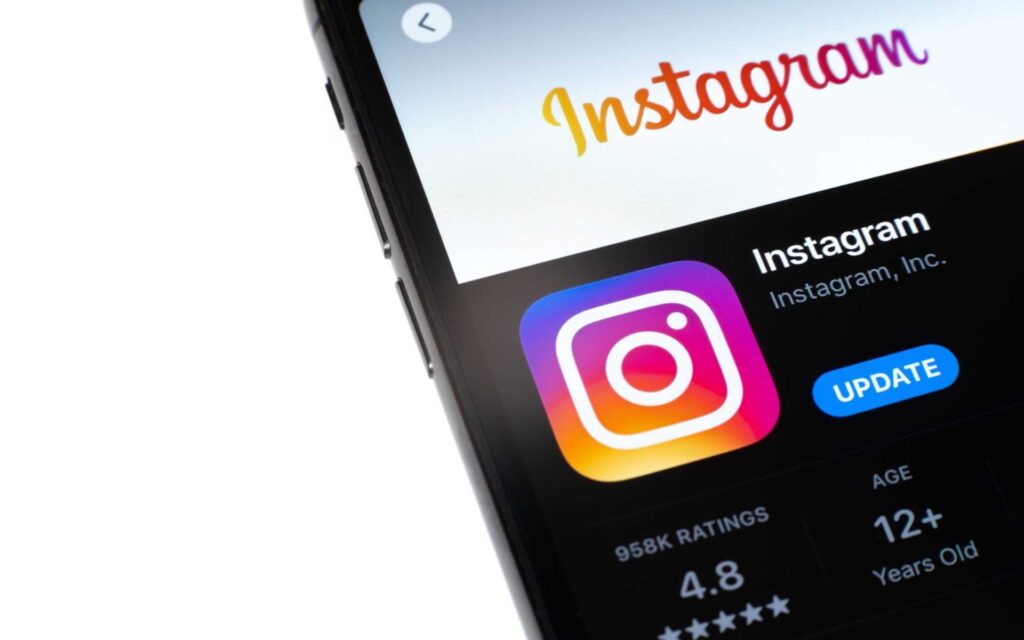 Instagram Beta Testing New Repost Feature